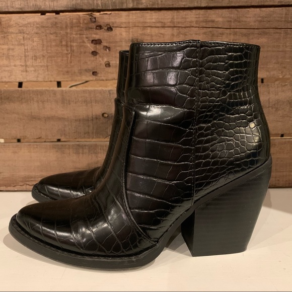 Madden Girl Klicck Snakeskin Ankle Boot Size 7.5 - Picture 7 of 12